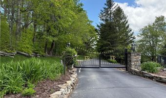 44 Fox Paw Ln, Banner Elk, NC 28604