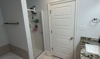 8157 Village Lake Ave, Baton Rouge, LA 70820