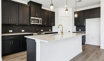 768 Waterhouse Lake Dr, Anna, TX 75409