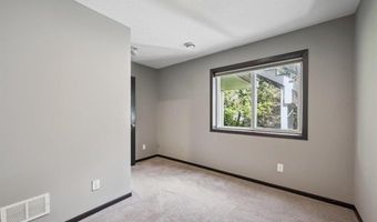 13715 Grafton Ct, Apple Valley, MN 55124