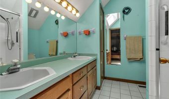 113 Meadow Spring Ln, Amherst, NY 14051