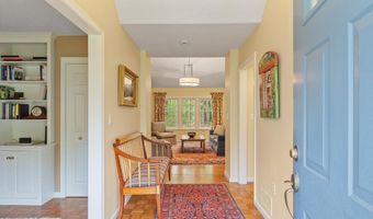 36 Pickman Dr 36, Bedford, MA 01730