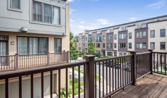 10374 JACOBSEN St, Bethesda, MD 20817