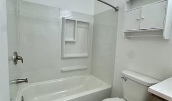 17 W 4th St, Atlantic, IA 50022
