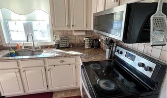 25 Whispering Pnes, Cumberland, RI 02864