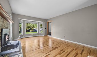 12950 Summer Cir, Anchorage, AK 99516