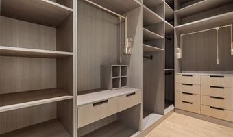 245 Traditions Dr, Alpharetta, GA 30004