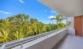 2775 NE 187th St 318, Aventura, FL 33180