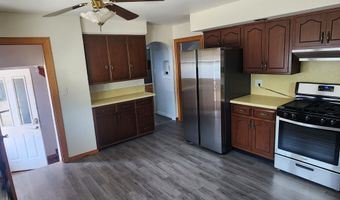 706 High St, Berne, IN 46711
