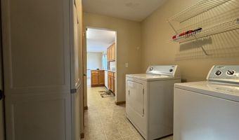 3118 Planeview Dr, Adrian, MI 49221