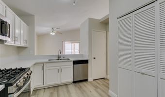 8664 Buttercreek Way, Las Vegas, NV 89117