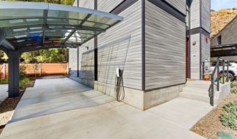 8268 High St, La Mesa, CA 91941