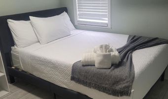 105 N Windsor Ave, Atlantic City, NJ 08401