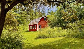 1723 Lightening Ridge Rd, Calais, VT 05650