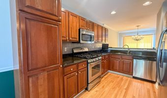 1901 Pinnacle Way 1901, Danbury, CT 06811
