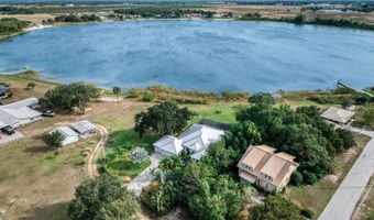 1560 N Oak Park Ave, Avon Park, FL 33825