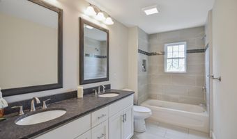 257 Port Monmouth Rd, North Middletown, NJ 07748