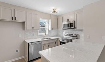 407 E Williams St, Angier, NC 27501