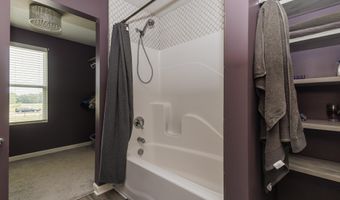 1398 N Gregg Dr, Albany, IN 47320