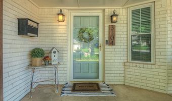 3104 N Briarwood Ave, Bethany, OK 73008