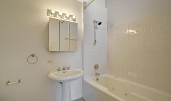 203 W GLENDALE Ave, Alexandria, VA 22301
