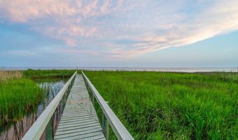 25 17th St, Apalachicola, FL 32320