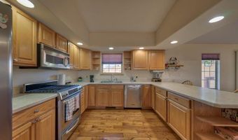 29 Mountain Dr, Cody, WY 82414