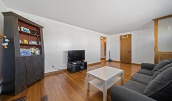 91 Weeden Ave, East Providence, RI 02916