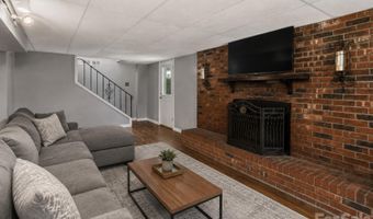 611 Pole Creasman Rd, Asheville, NC 28806