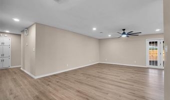 703 Comanche Trl, Altus, OK 73521