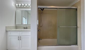 2085 Ala Wai Blvd B94, Honolulu, HI 96815