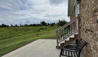 303 Oak Grove Dr, Bardstown, KY 40004