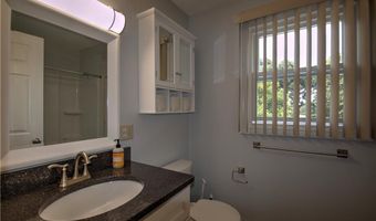 149 Church St, Lincoln, RI 02838