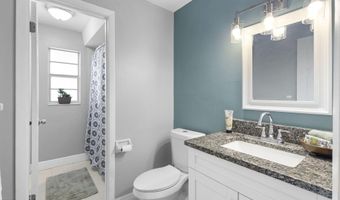 1617 Paradise Ln, Astor, FL 32102