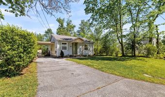804 NW B St, Bentonville, AR 72712