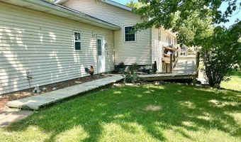 6947 205th Trl, Albia, IA 52531