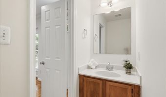6124 OLD BRENTFORD Ct, Alexandria, VA 22310