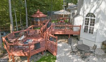 106 WHISTLING WOOD Ct, Accokeek, MD 20607