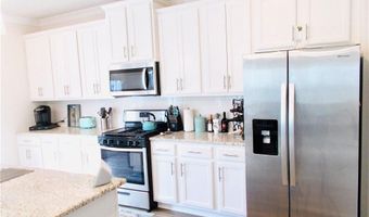 612 Auburn Crossing Dr, Auburn, GA 30011