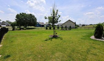 18750 Eisley Cv, Auburn, IN 46706