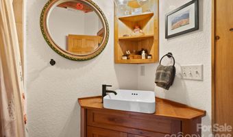 24 Merriwood Trl, Arden, NC 28704