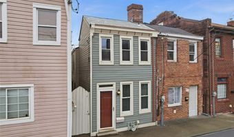 59 S 14th St, Airville, PA 15203