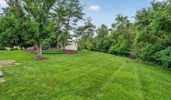 1433 Tahoe Valley Ct, Ballwin, MO 63021