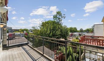 1032 LAMONT St NW B, Washington, DC 20010