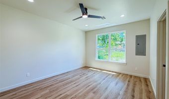 1106 S Stockton St, Ada, OK 74820