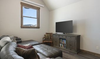 440 STRAWBERRY HILLS Dr, Bedford, WY 83112