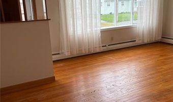 11 Coes St, North Providence, RI 02904