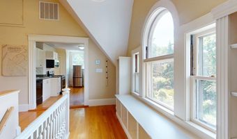 12 Bigelow Cir 3, Boston, MA 02135