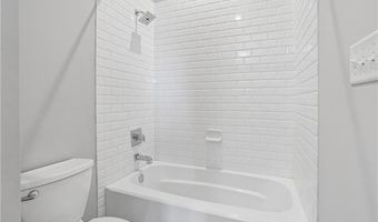 1929 MEHLE St, Arabi, LA 70032