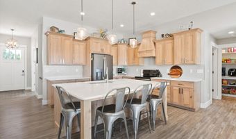 5089 Tree Valley Rd, Chubbuck, ID 83202